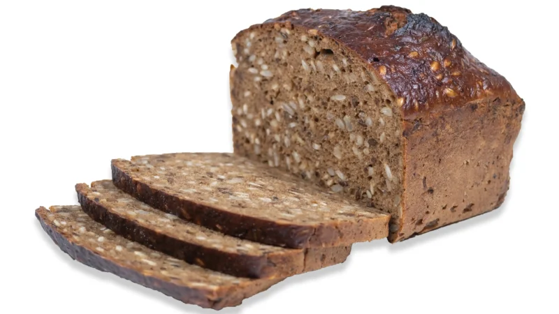 Chleb hetmański - Chleb żytnio pszenny na naturalnym zakwasie z dodatkiem ziaren słonecznika, kiełek żyta i słodu